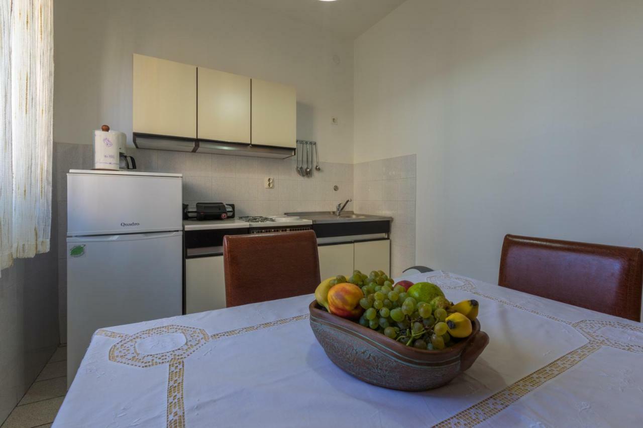 Apartman Laura Селце Екстериор снимка